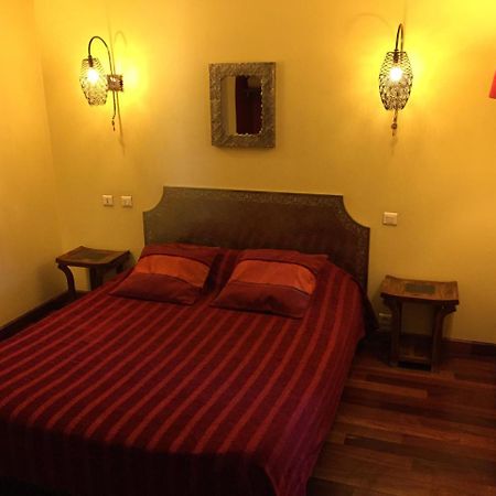 Hotel L'Astrolabe Oloron-Sainte-Marie Ngoại thất bức ảnh